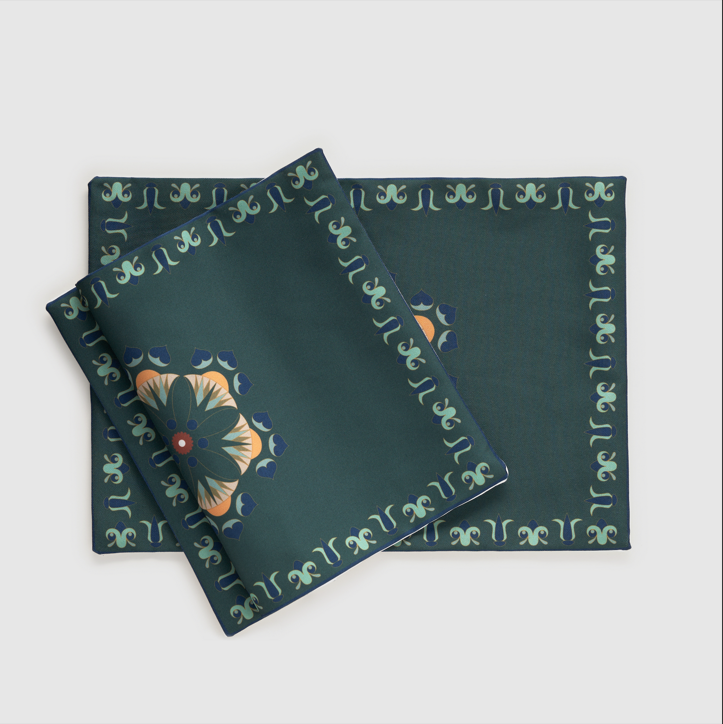 Nakhla Dark Green Placemat